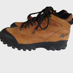Reebok men's size 13, hiking boots, leather upper, lace up, rubber bottoms, VGC